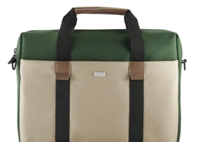 Чанта за лаптоп Hama "Silvan" от 40 - 41 см (156"-162") зелена